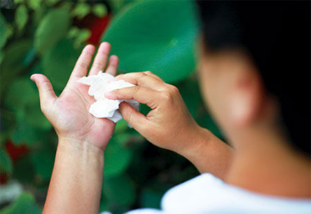 Điều Trị Mồ Hôi Tay Chân Được Muối Hồng Himalaya Hỗ Trợ Thế Nào? 2 2020 Điều Trị Mồ Hôi Tay Chân Được Muối Hồng Himalaya Hỗ Trợ Thế Nào? 1 2020