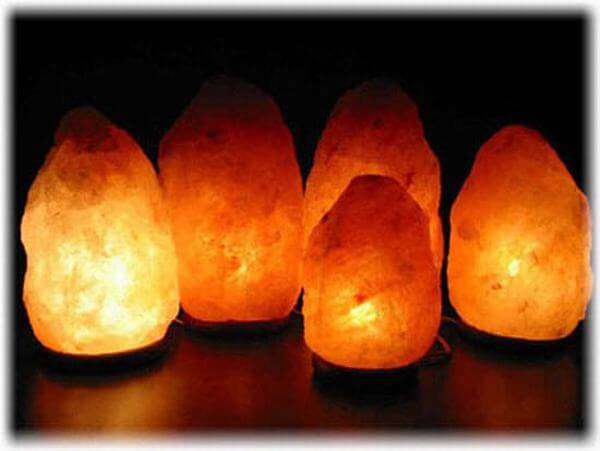 Tại Sao Nên Dùng Đèn Ngủ Đá Muối Hồng Himalaya 3 2020 Đánh giá các công dụng của đèn ngủ đá muối uy tín tại tphcm