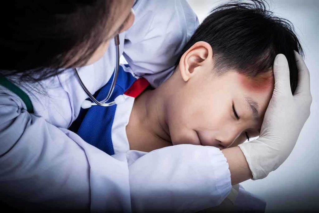 Dấu hiệu chấn thương sọ não ở trẻ em và top 3 loại chấn thương cơ bản ở não 1 2020 chấn thương sọ não ở trẻ em gồm những dấu hiệu nào